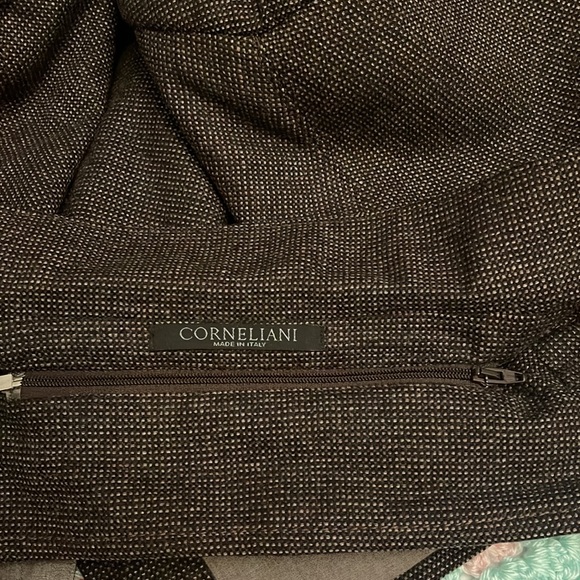 Corneliani mens Gorgeous Jacket. Appears to be Brand New. See all Pics - Picture 4 of 17